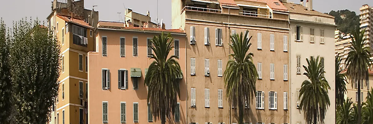 Image Fabricant abri de piscine Ajaccio