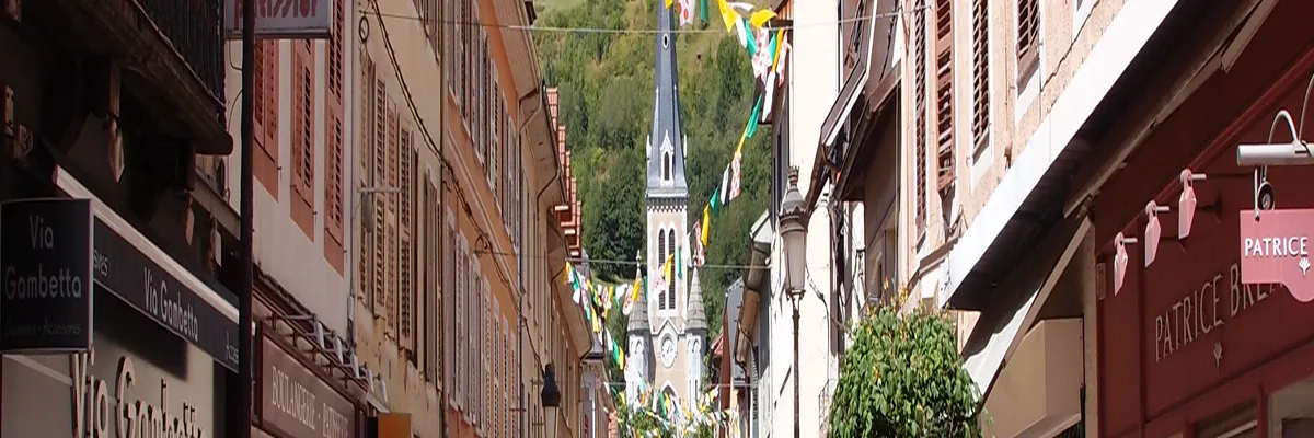 Image Fabricant abri de piscine Albertville