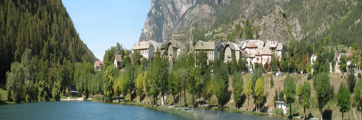 Image Fabricant abri de piscine Alpes-de-Haute-Provence