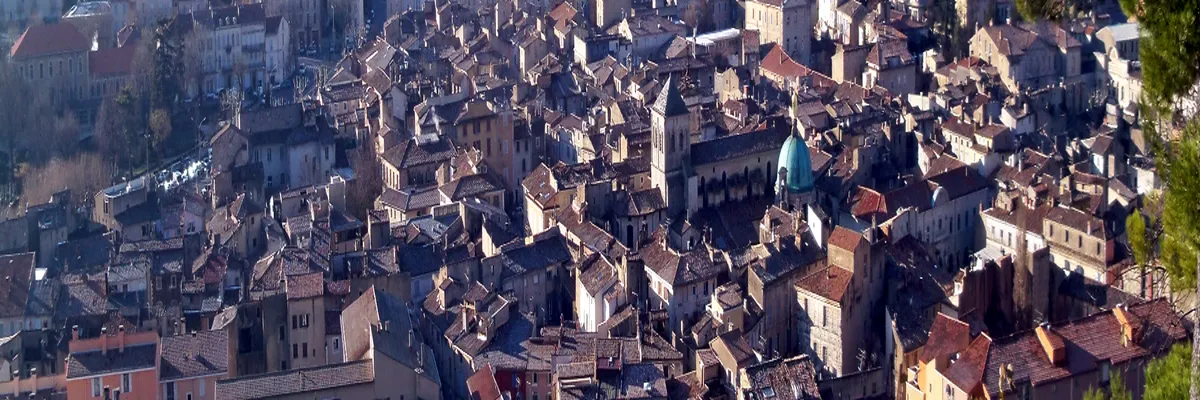 Image Fabricant abri de piscine Apt