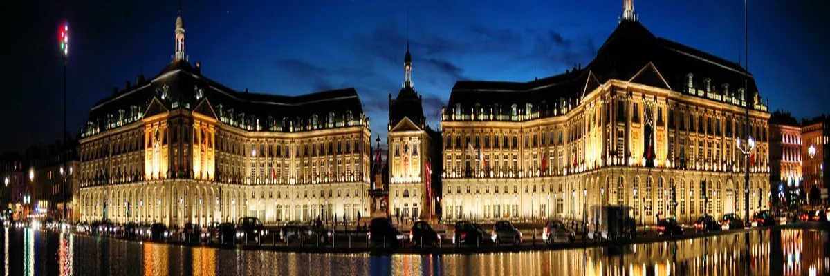 Image Fabricant abri de piscine Bordeaux