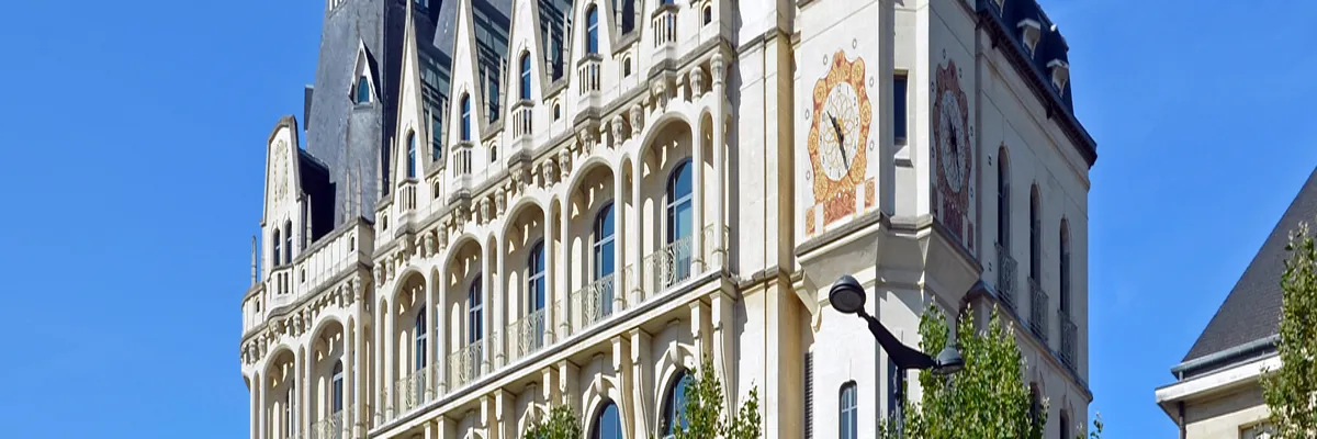 Image Fabricant abri de piscine Chartres