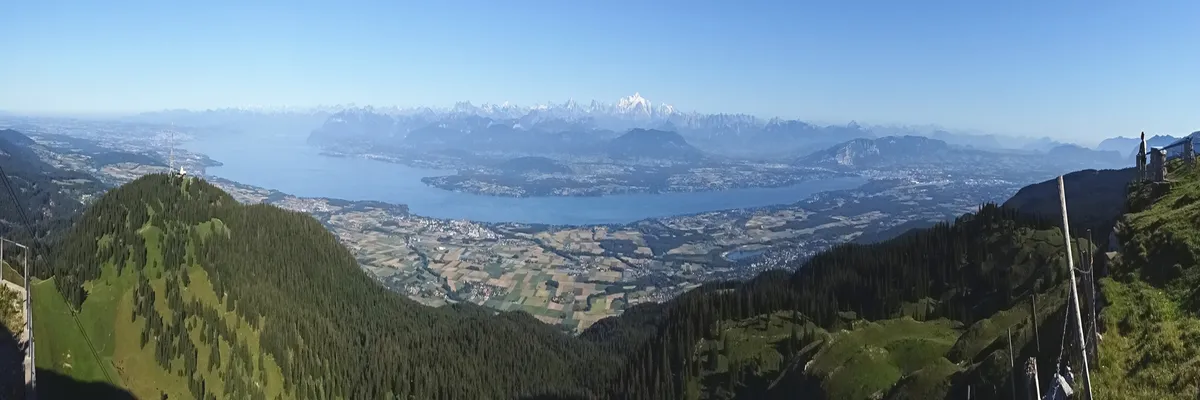 Image Fabricant abri de piscine Divonne-les-Bains