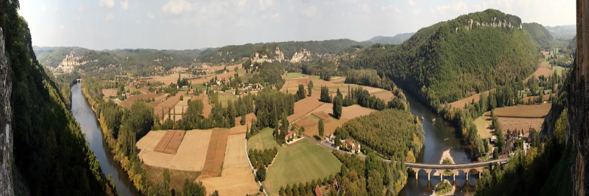 Image Fabricant abri de piscine Dordogne