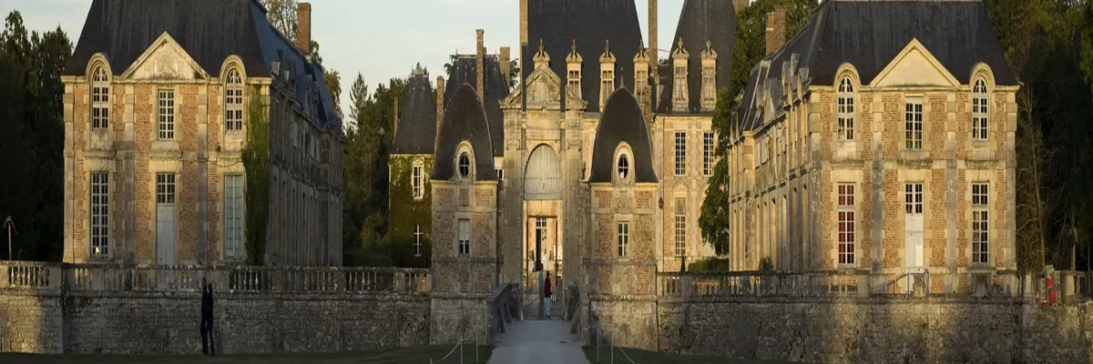 Image Fabricant abri de piscine Loiret