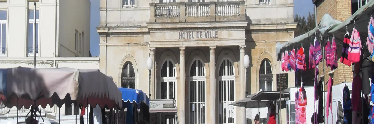 Image Fabricant abri de piscine Marquise