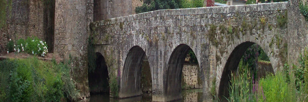 Image Fabricant abri de piscine Parthenay