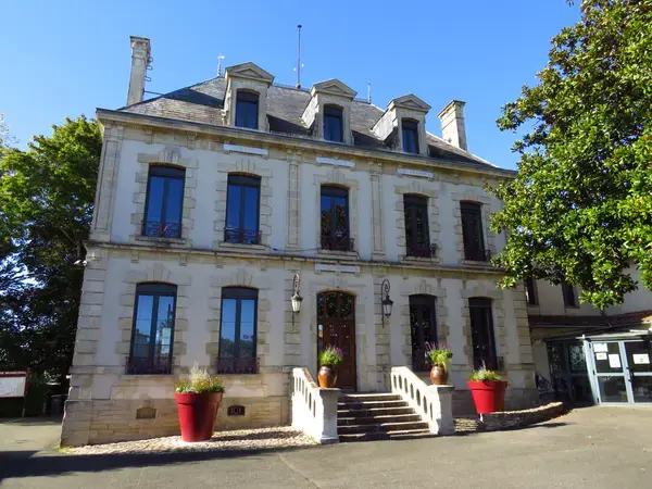 Abri Piscine Amovible Fabricant abri de piscine La Crèche