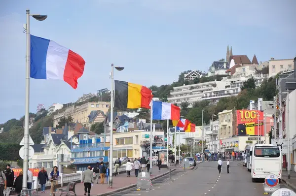 Abri Piscine Amovible Fabricant abri de piscine Sainte-Adresse